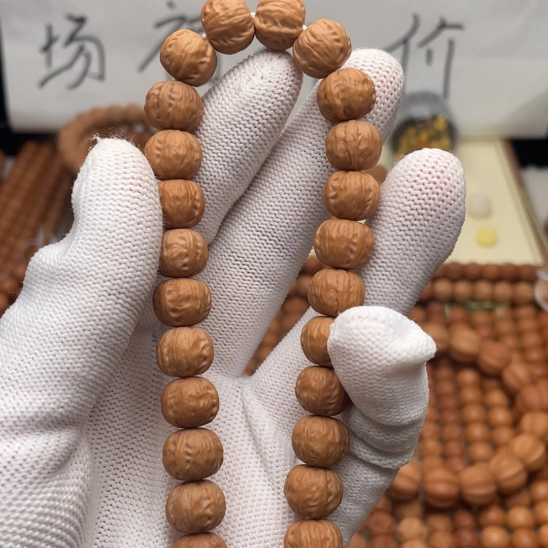 ：***。猴头核桃吊坠全品八棱