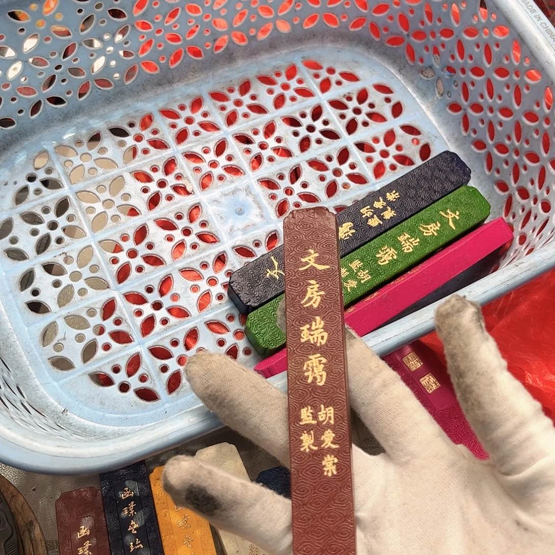 魚***萬哈哈哈h哈哈哈哈哈哈