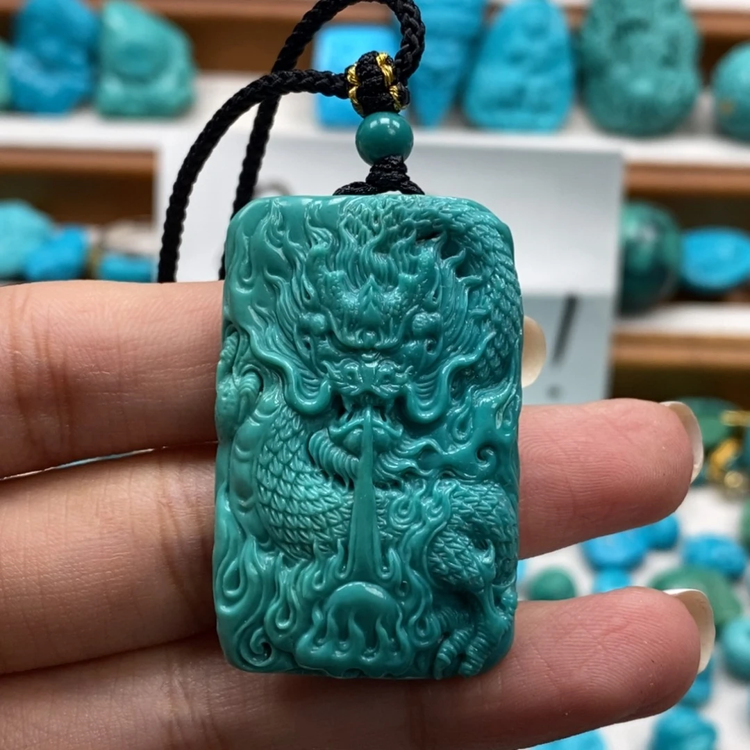未镶嵌绿松石颈饰