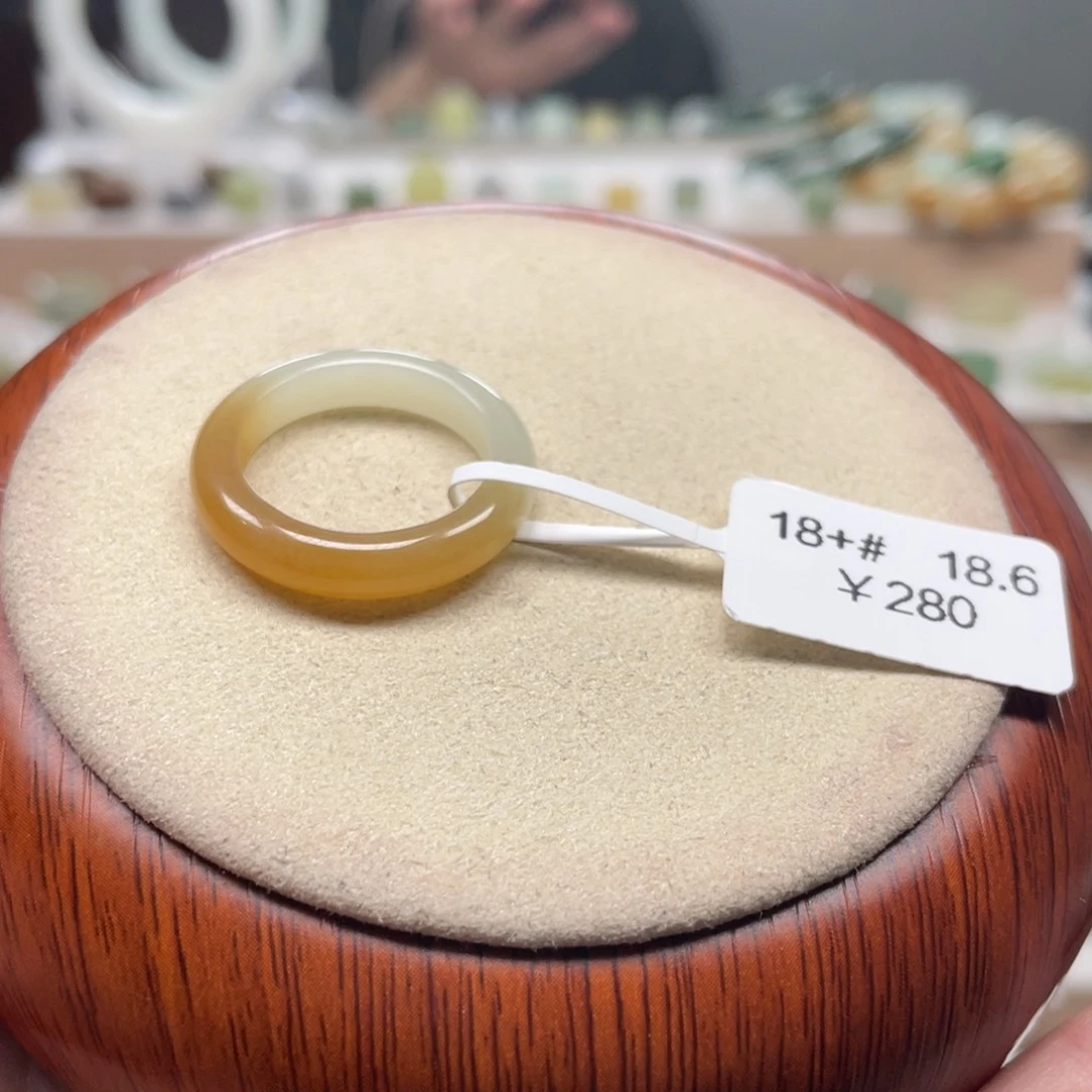 和田玉戒圈未镶嵌用****218.6