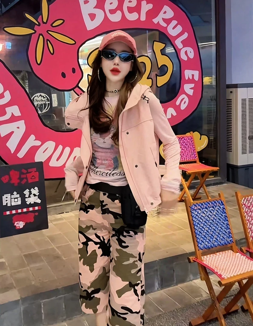 z4558 CC推荐 粉色超好看连帽工装夹克外套