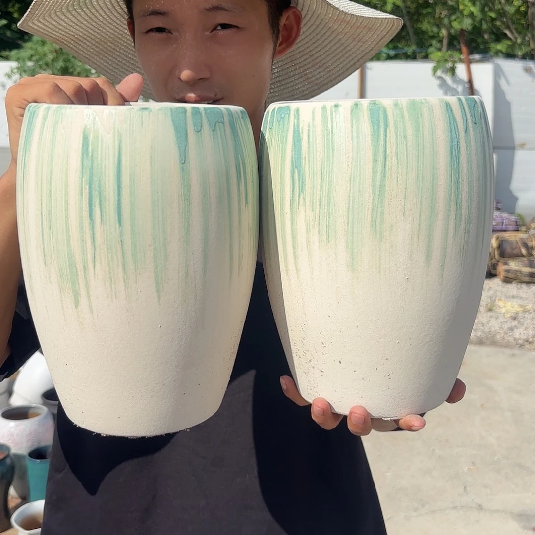 紫砂花盆绿刷蛋壳两个口径16高度23