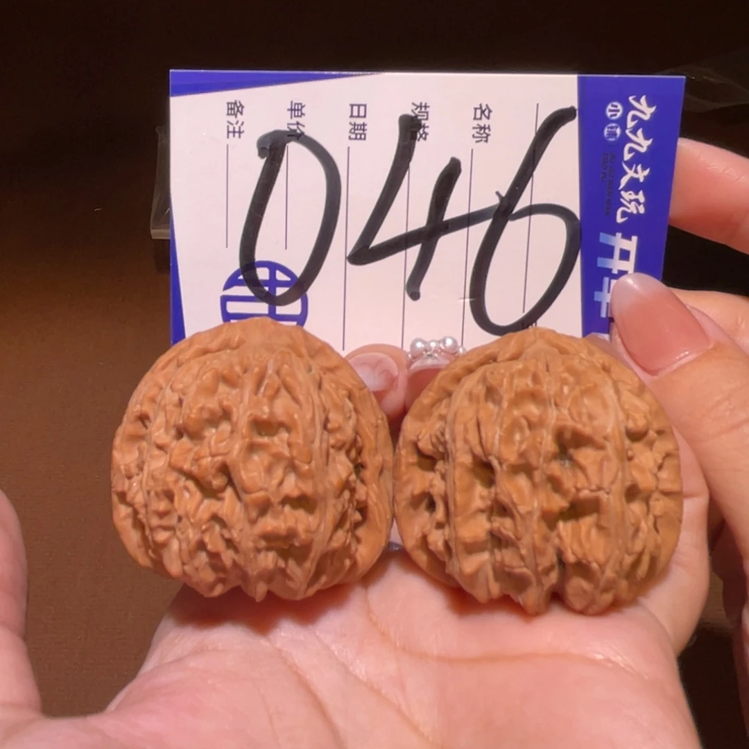 文玩核桃把件41白狮子