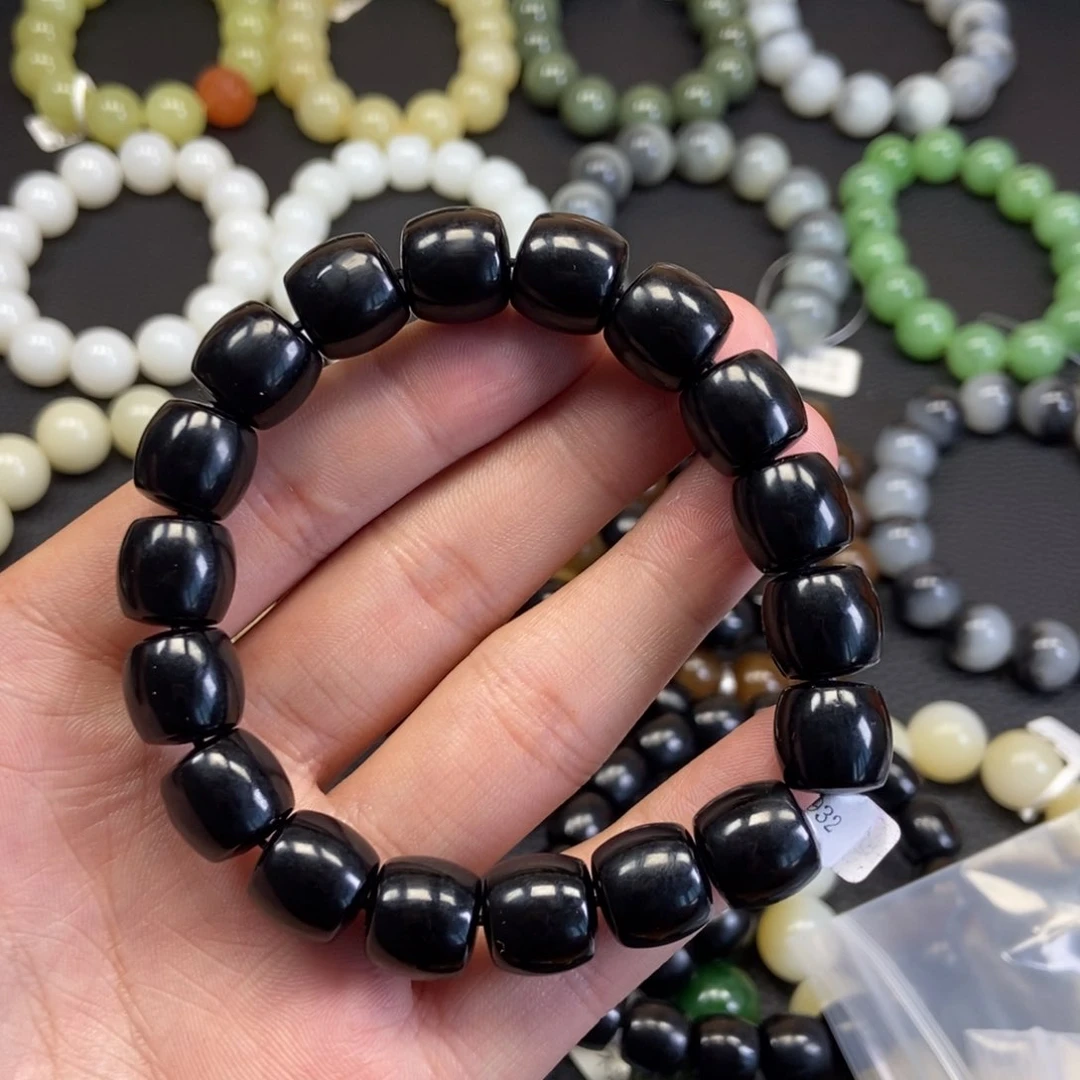 和田玉手串未镶嵌