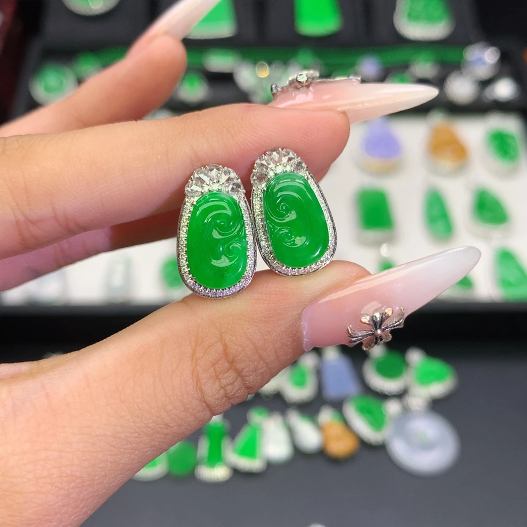 翡翠18K金镶嵌耳饰收到货48小时鉴赏期