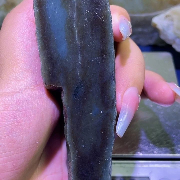 未镶嵌和田玉（糖玉）珠宝半成品