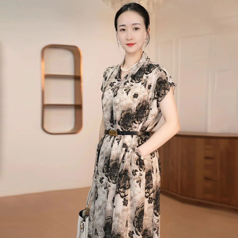 中年妈妈气质洋气轻奢显瘦中长款时尚夏季收腰印花复古法式连衣裙