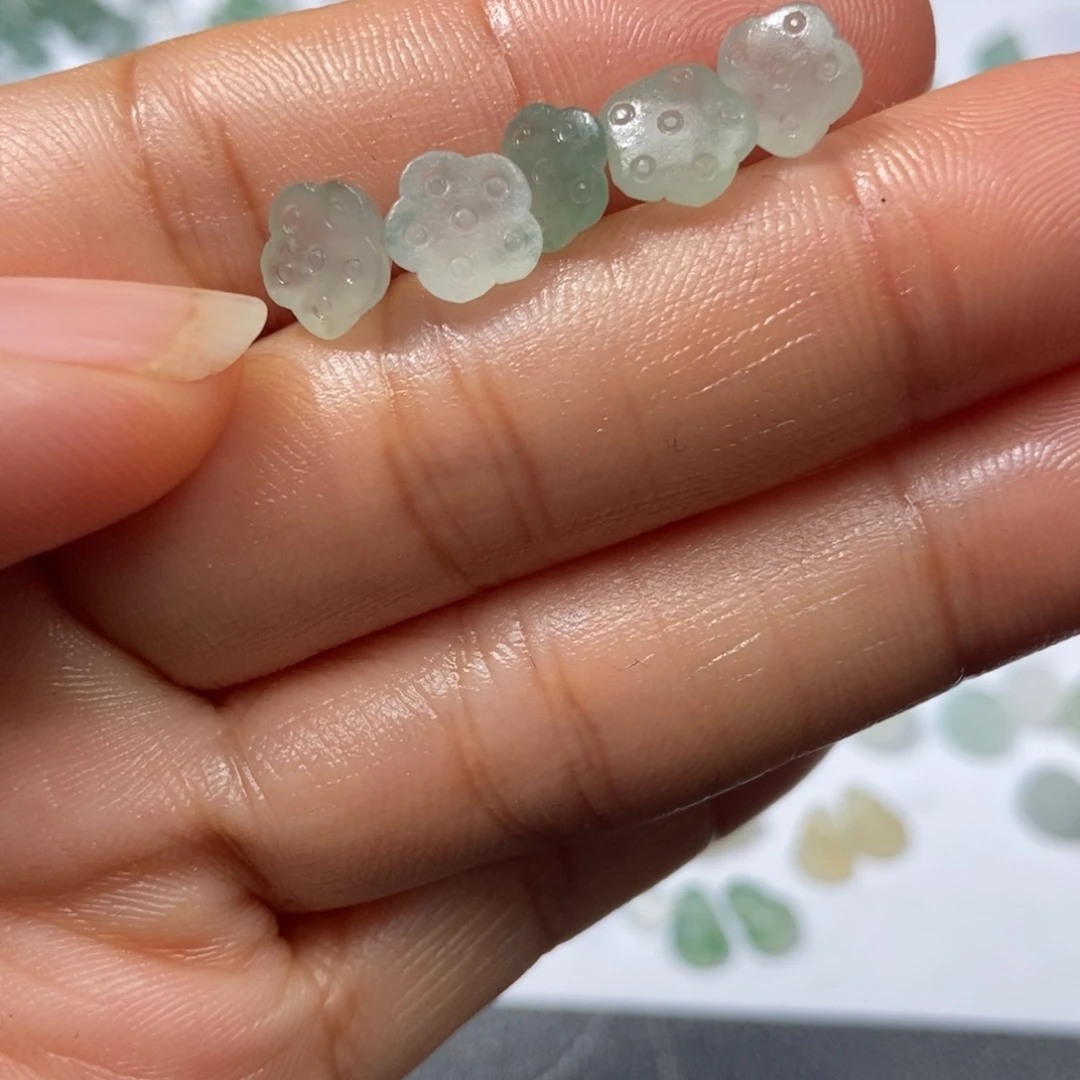 定制翡翠未镶嵌单个价格