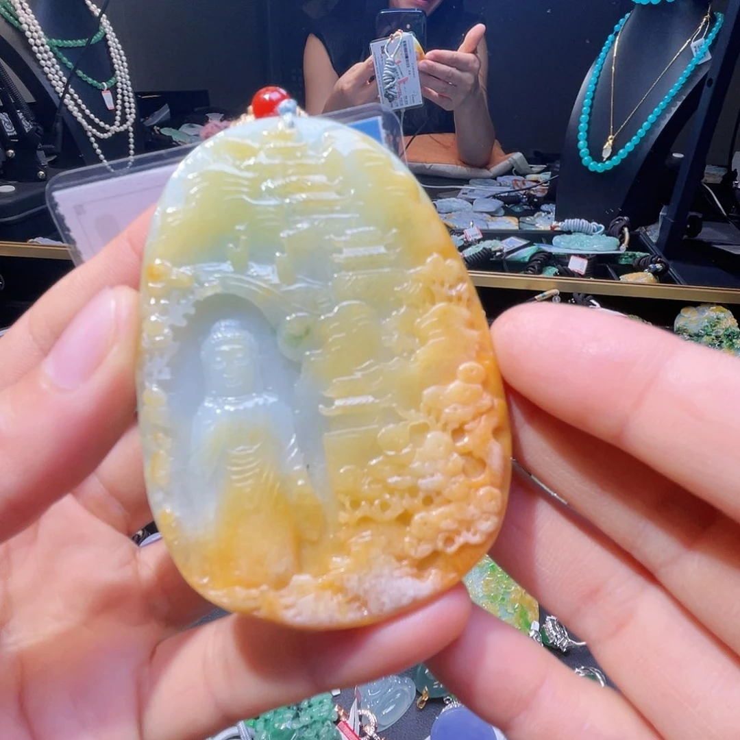 颈饰未镶嵌翡翠一个