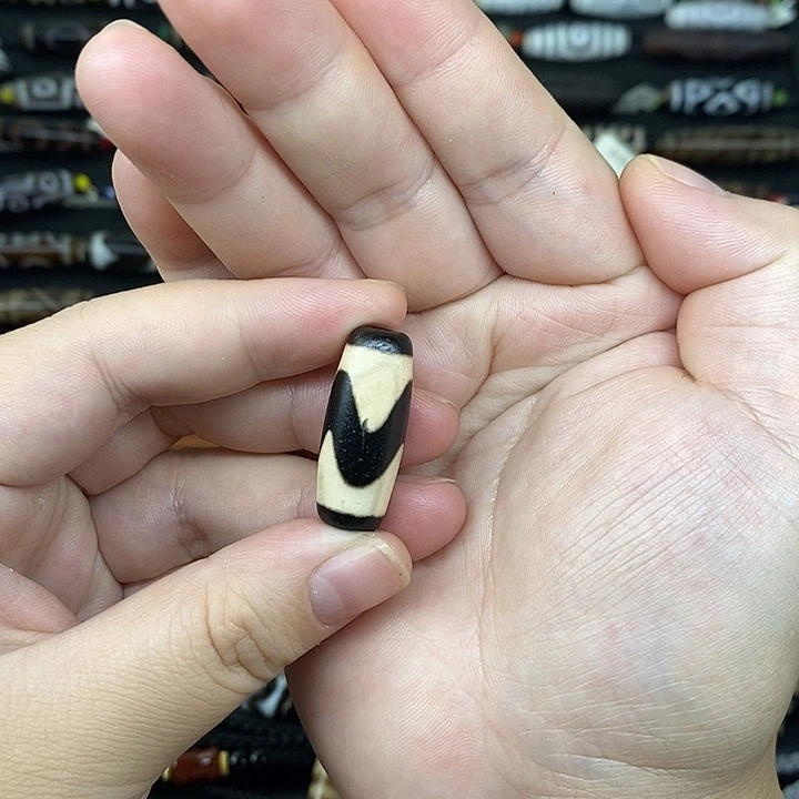 未镶嵌玛瑙/玉髓珠宝半成品