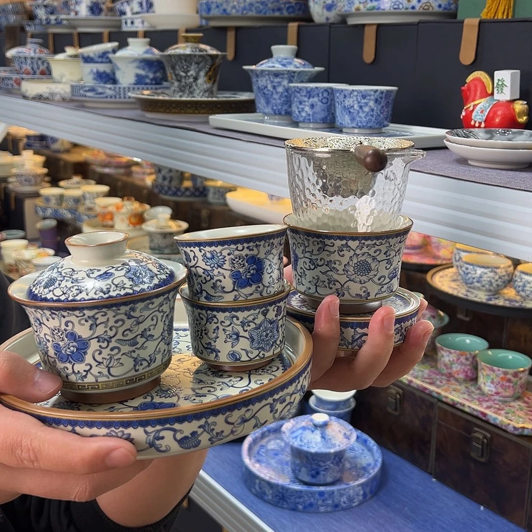 我们的目标是成为一个优秀的人