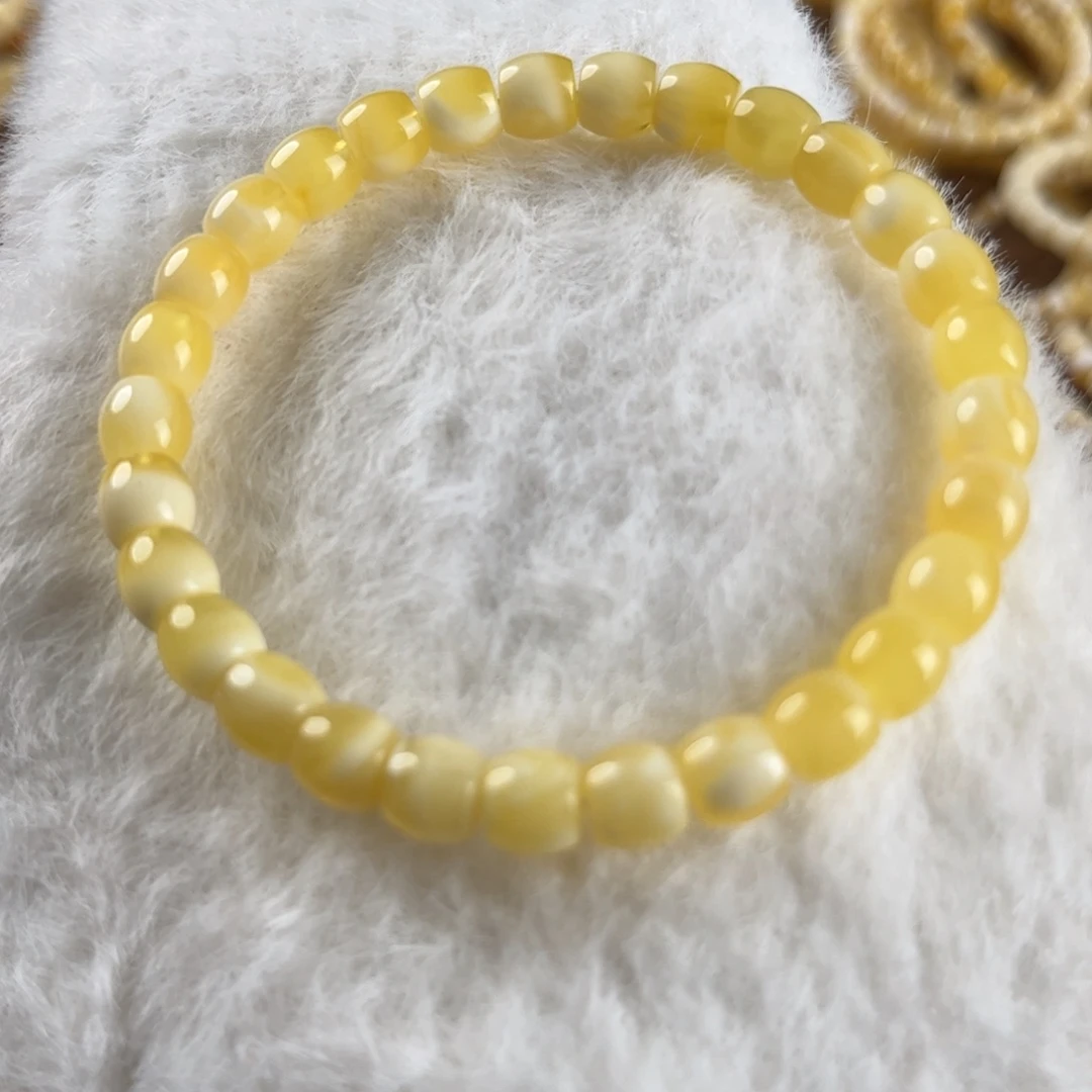 琥珀裸石未镶嵌聚宝盆