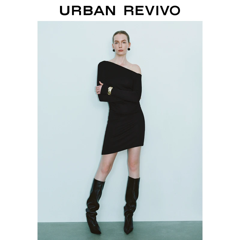 UR2025春季新款女欧若风时髦设计感褶皱斜肩领连衣裙UWM750005