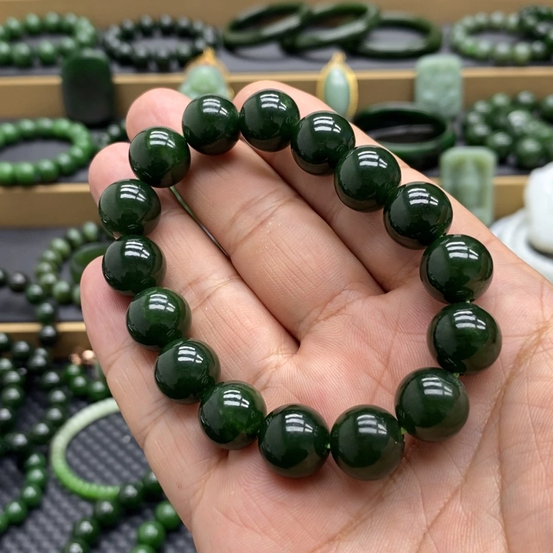 和田玉（碧玉）未镶嵌手链