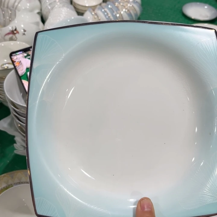 瓷片八寸方深盘四个