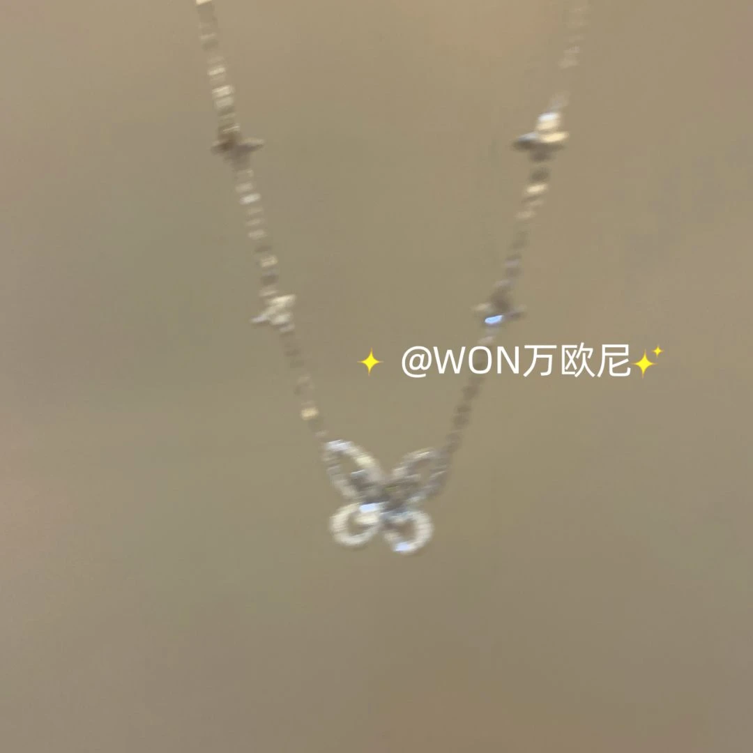 坠链均925银合成锆石 CHANGE x 轻盈蝶影项链时尚轻奢甜美 主X024