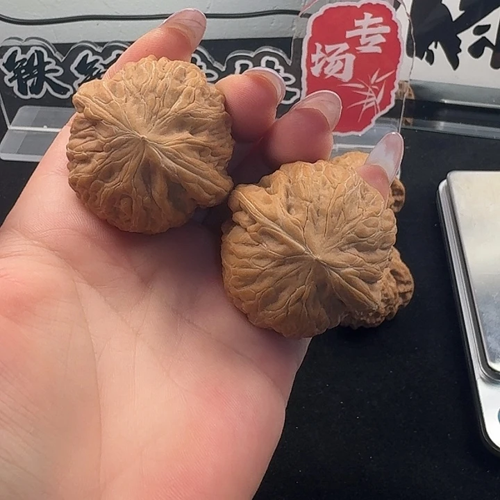 吊坠文玩核桃铁锤妹妹41尺