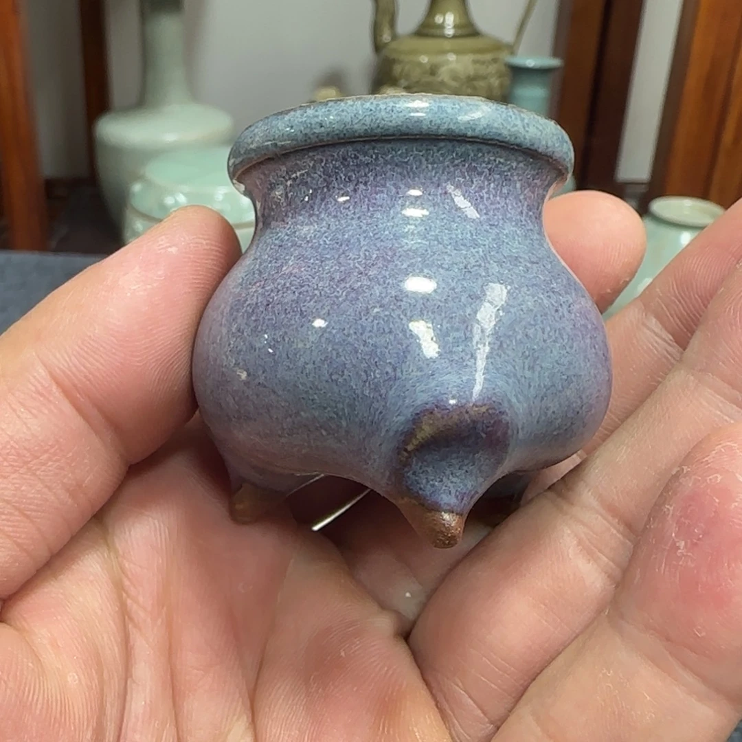 摆件精美瓷器，不包邮，顺丰到付