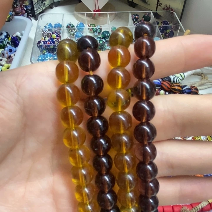 颈饰琉璃光柱 卡10