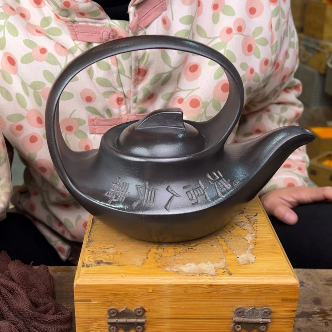 紫砂茶壶宜兴紫砂艺术