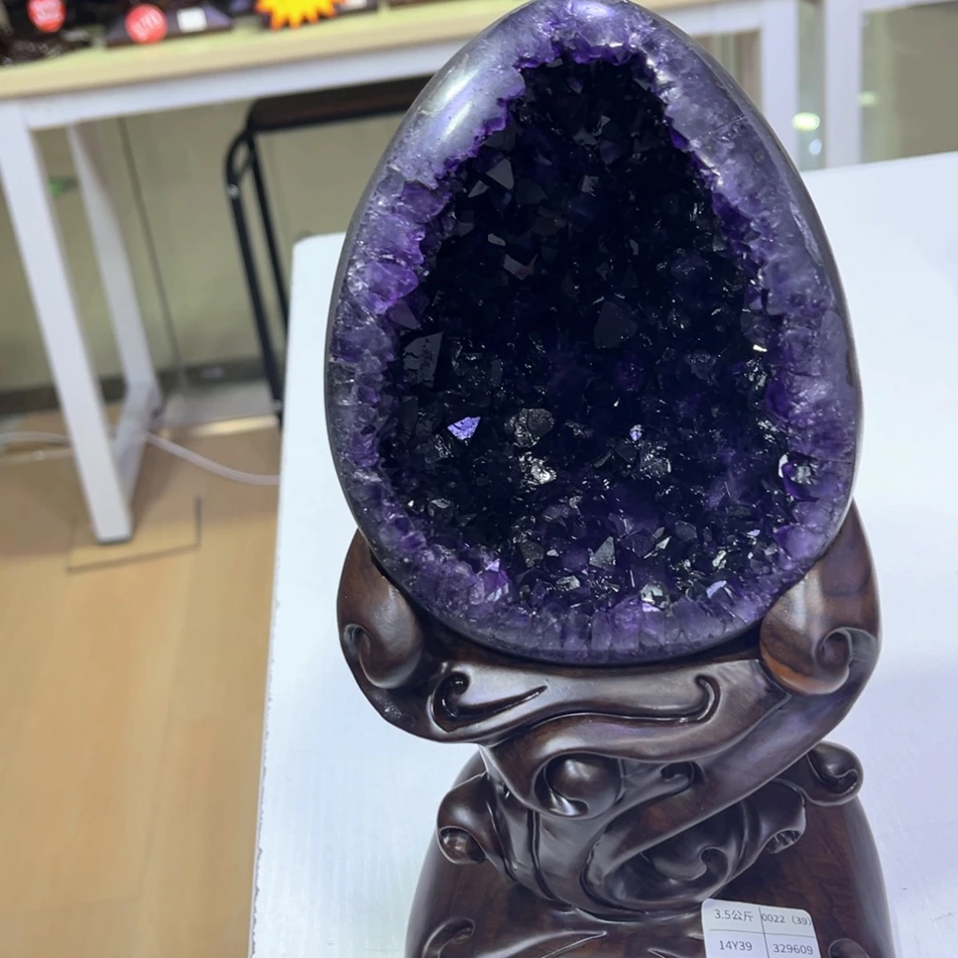 大型摆件（非配饰）紫晶未镶嵌晶