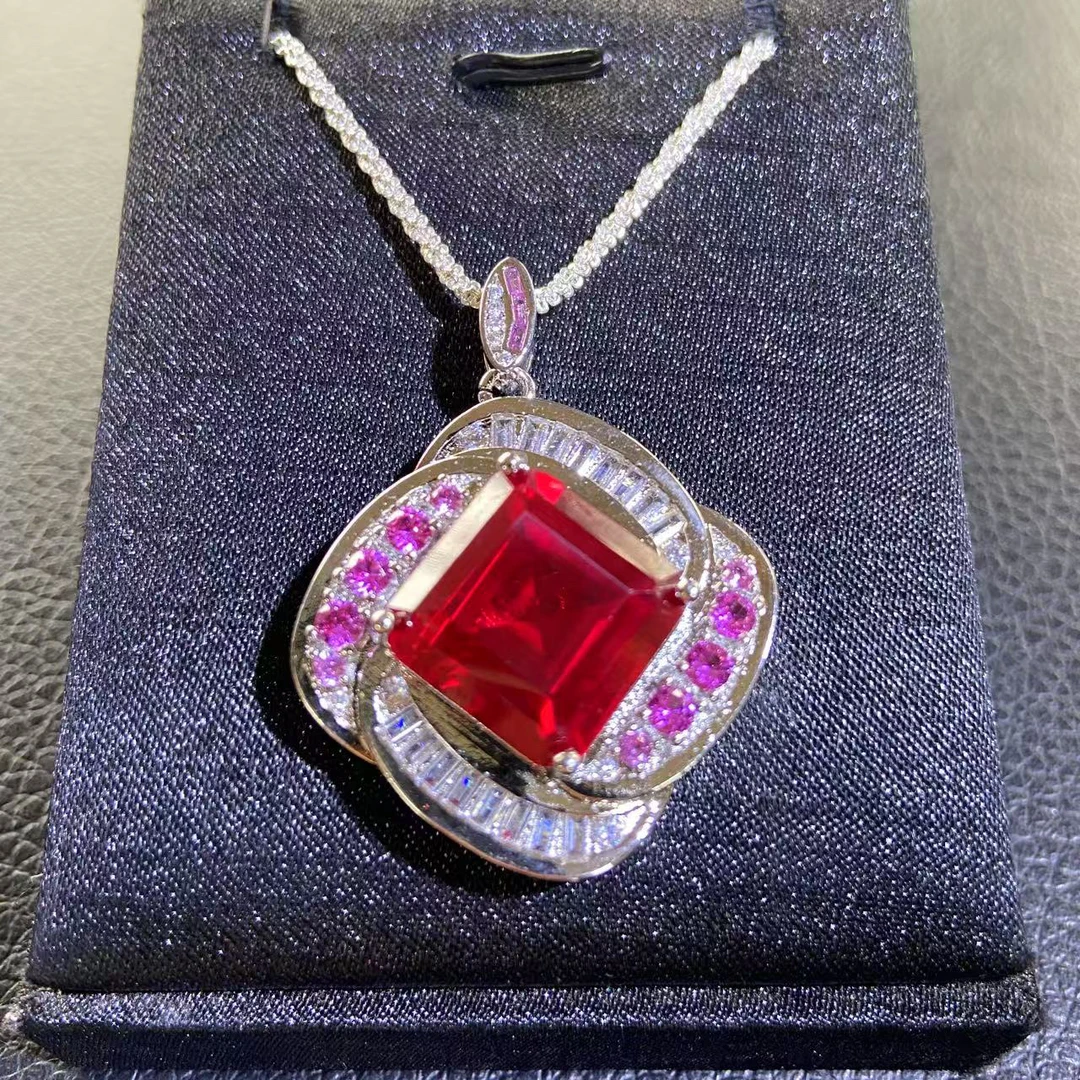 精选b305 -典藏轻奢-重工豪华吊坠