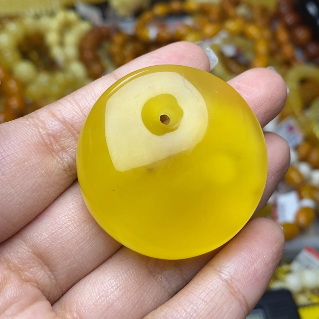 未镶嵌琥珀珠宝奇石