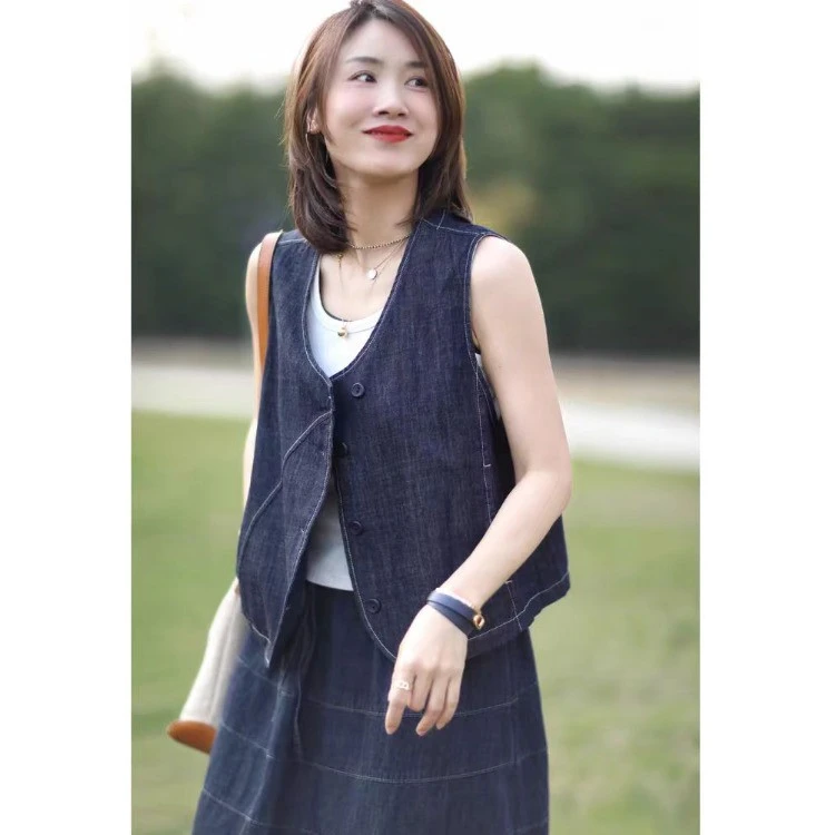 日系复古设计牛仔马甲外套女秋季新款叠穿单排扣背心坎肩无袖上衣