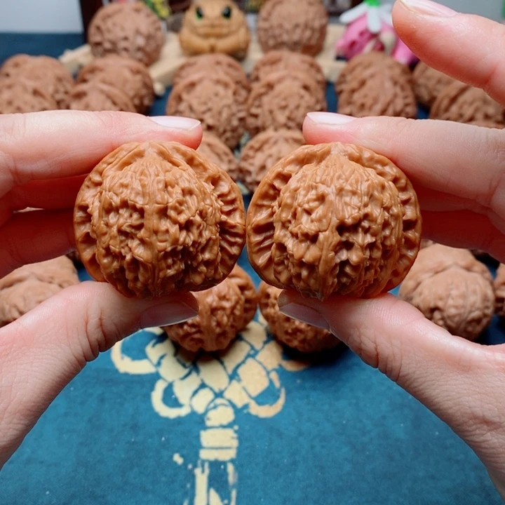 把件文玩核桃白狮子40