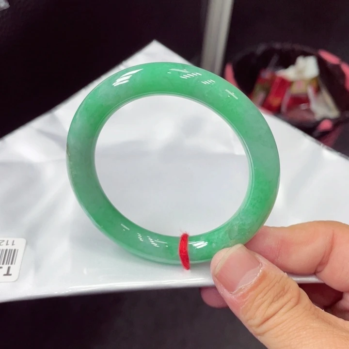 未镶嵌手镯翡翠翡翠