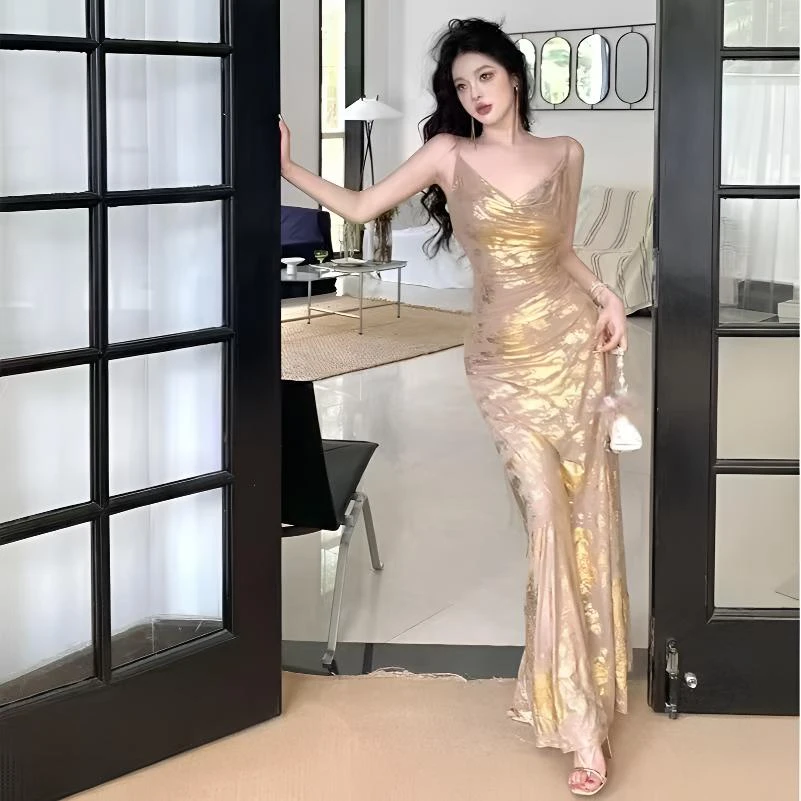 纯欲系带露背荡领吊带连衣裙女夏季金色性感长裙子紧身收腰包臀裙