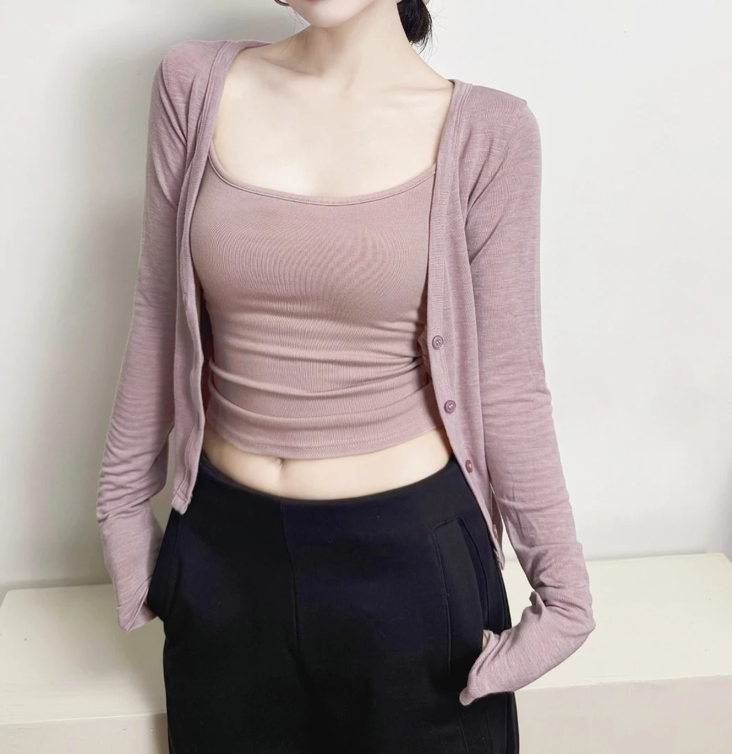 《秋意开衫》通勤法式慵懒风时尚套装黑色外穿打底衫日常百搭显瘦