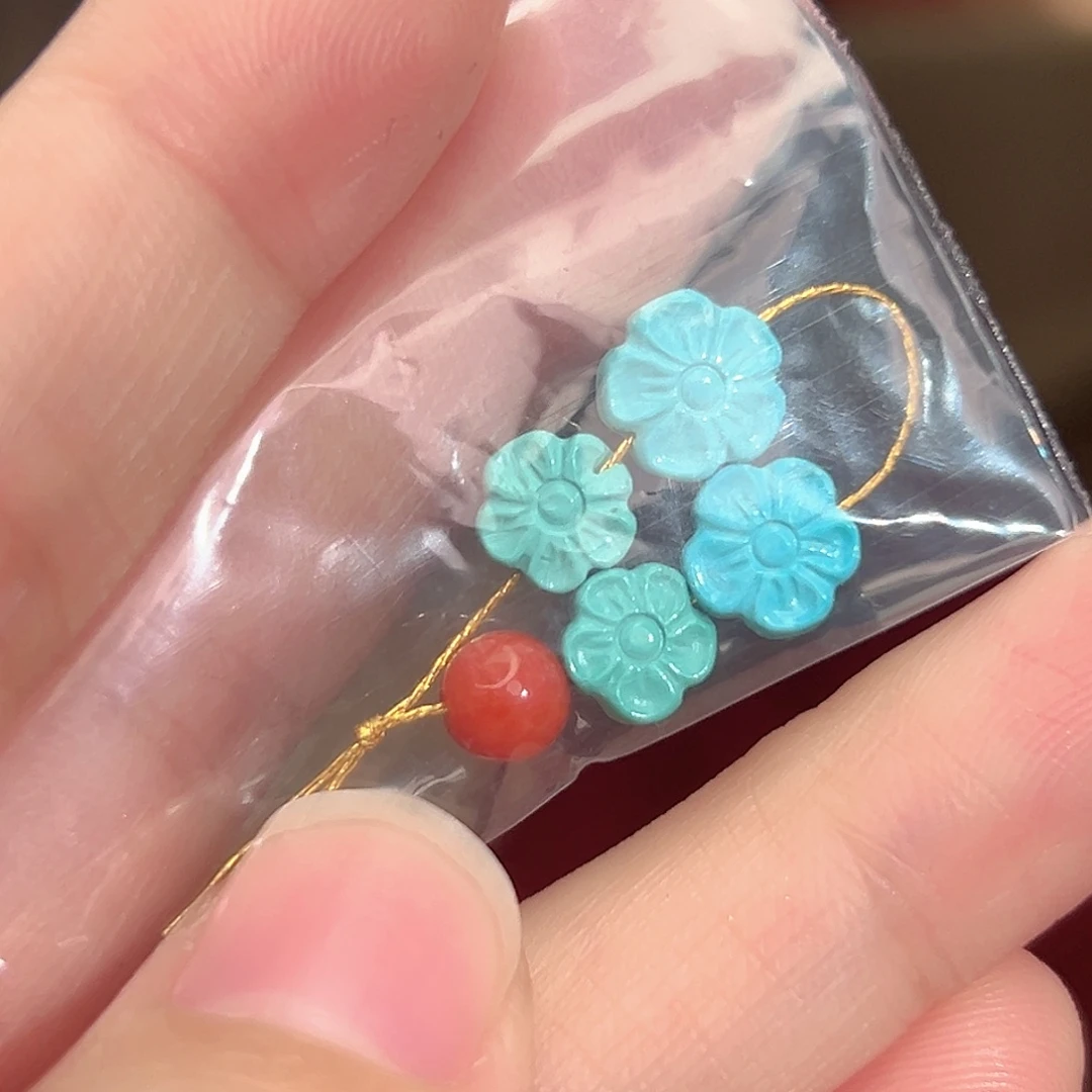 南红玛瑙未镶嵌珠宝奇石