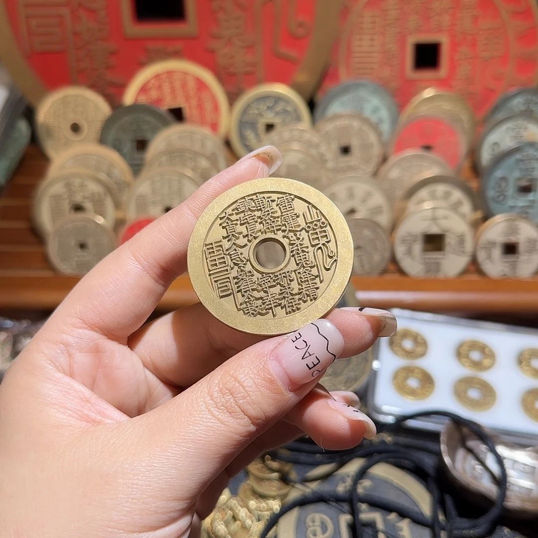 心***作铜现代仿制工艺品