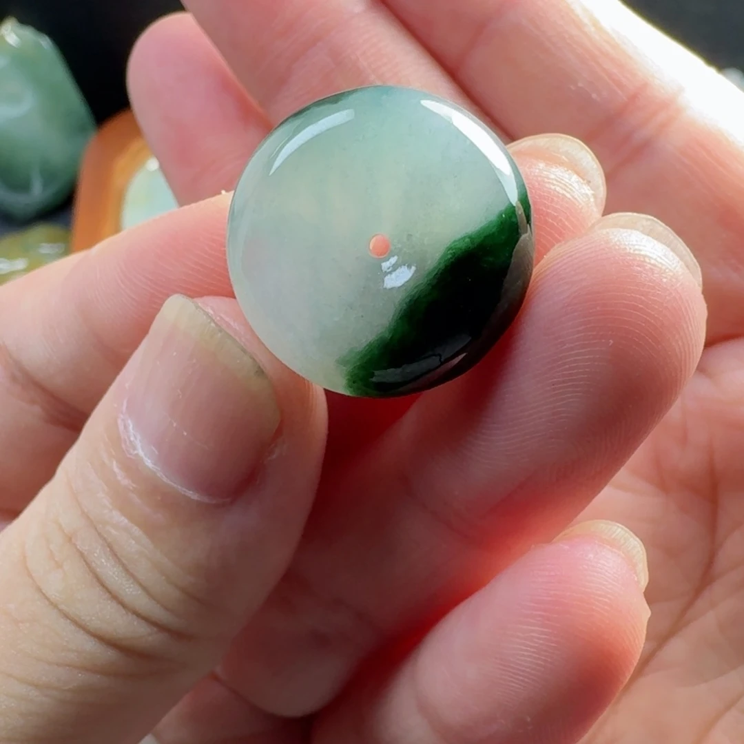 翡翠未镶嵌颈饰定制不退换