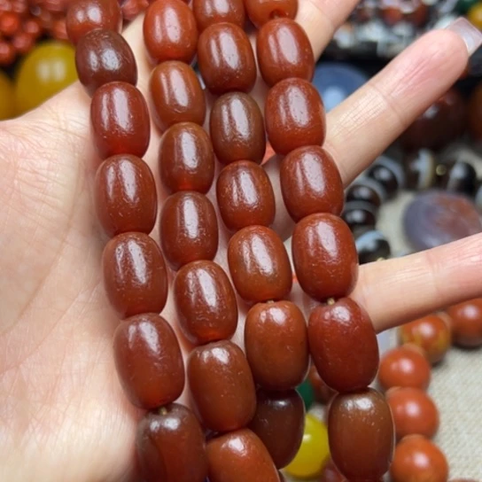 长****玛瑙/玉髓未镶嵌颈饰