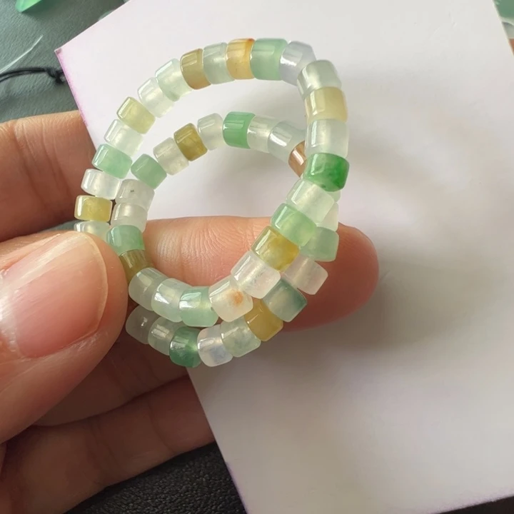 定制翡翠未镶嵌福利款手串