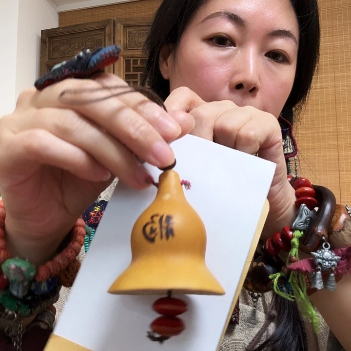 炫****装铃铛挂件一个一个