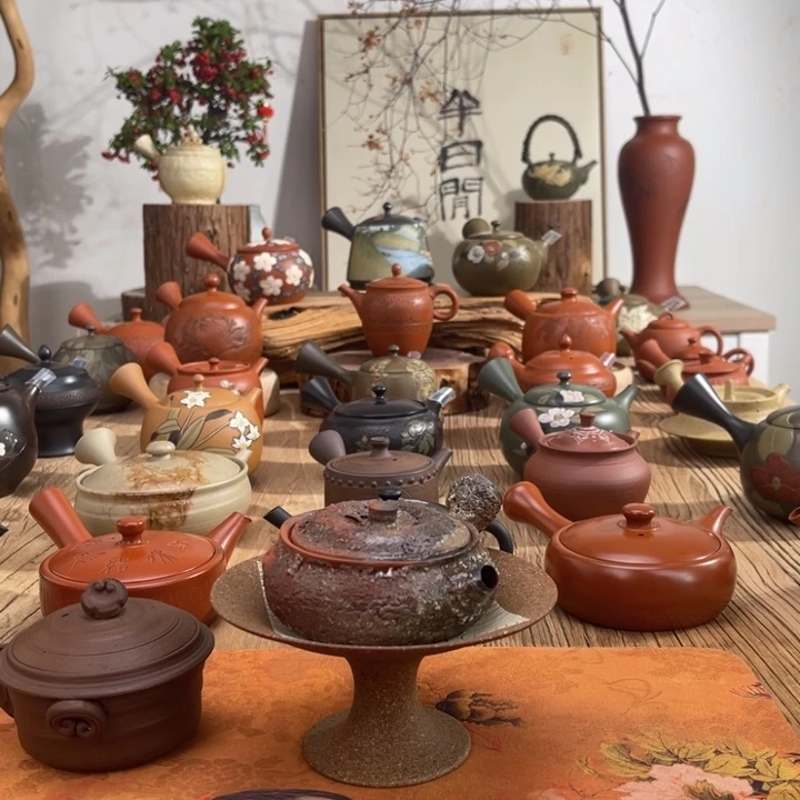 正***）常滑秀山手作茶壶