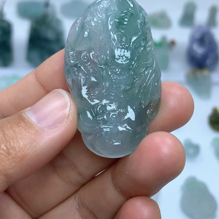 翡翠吊坠(不含链)未镶嵌