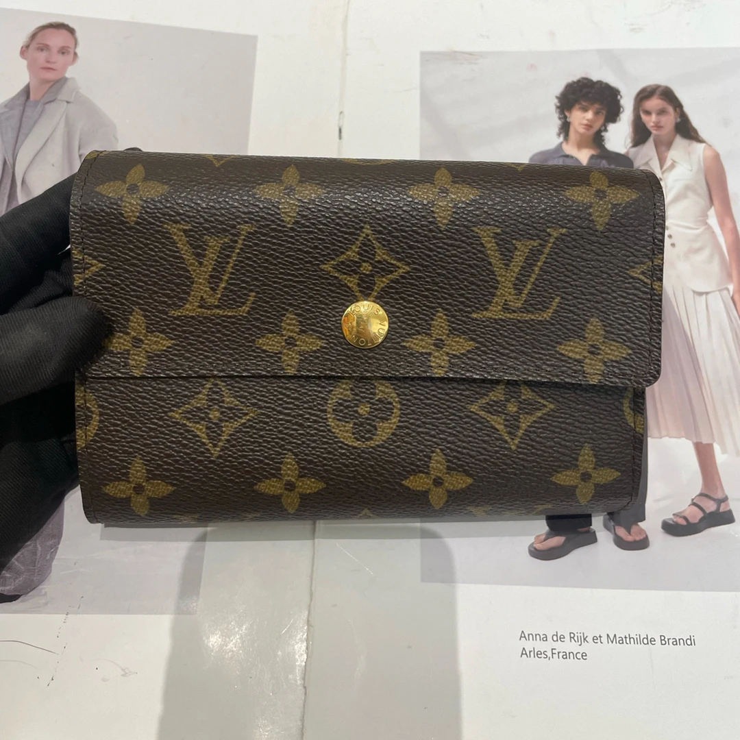 95新 LouisVuitton/路易威登 95新-金豆三折钱包