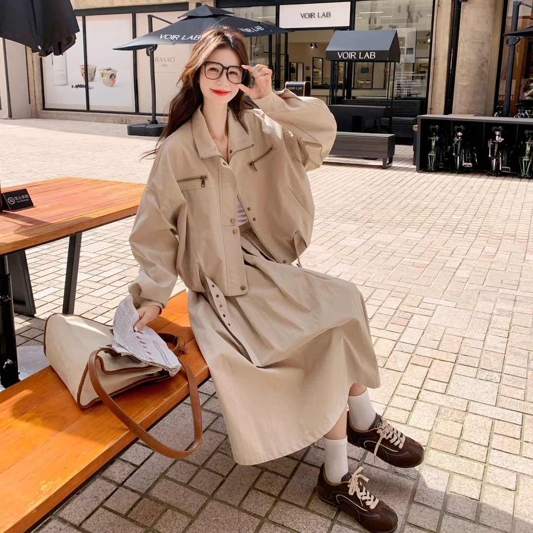 2025秋季新款韩版两件套今年流行小个子半身裙夹克短外套巨好看潮