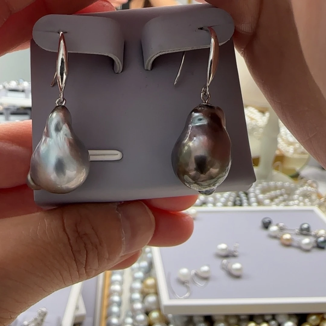 海水珍珠耳饰银S925镶嵌余***?