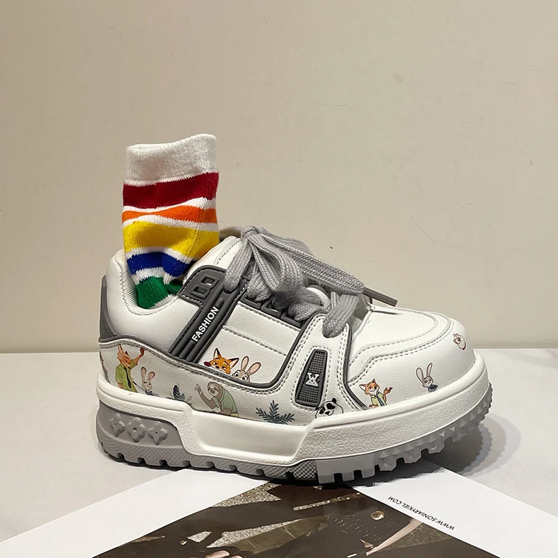 左左家2026春ZOZO男女童卡通板鞋新款中大童百搭免系带亲子休闲鞋