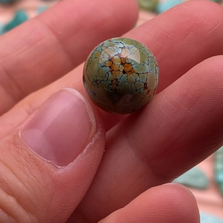 绿松石未镶嵌挂件