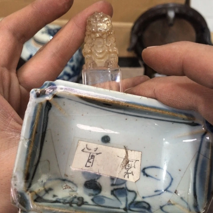 陶瓷孤品单件车里拍