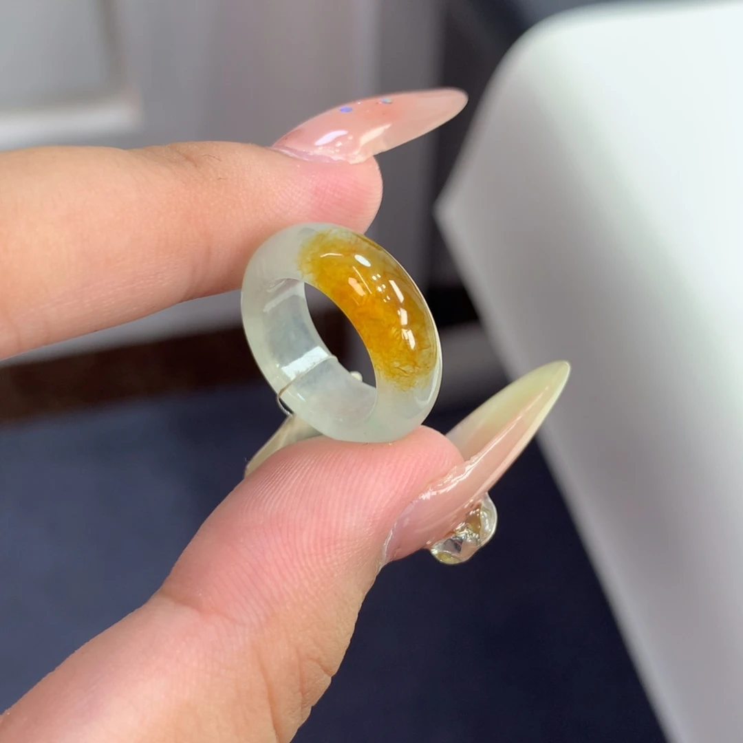 翡翠未镶嵌戒指3号