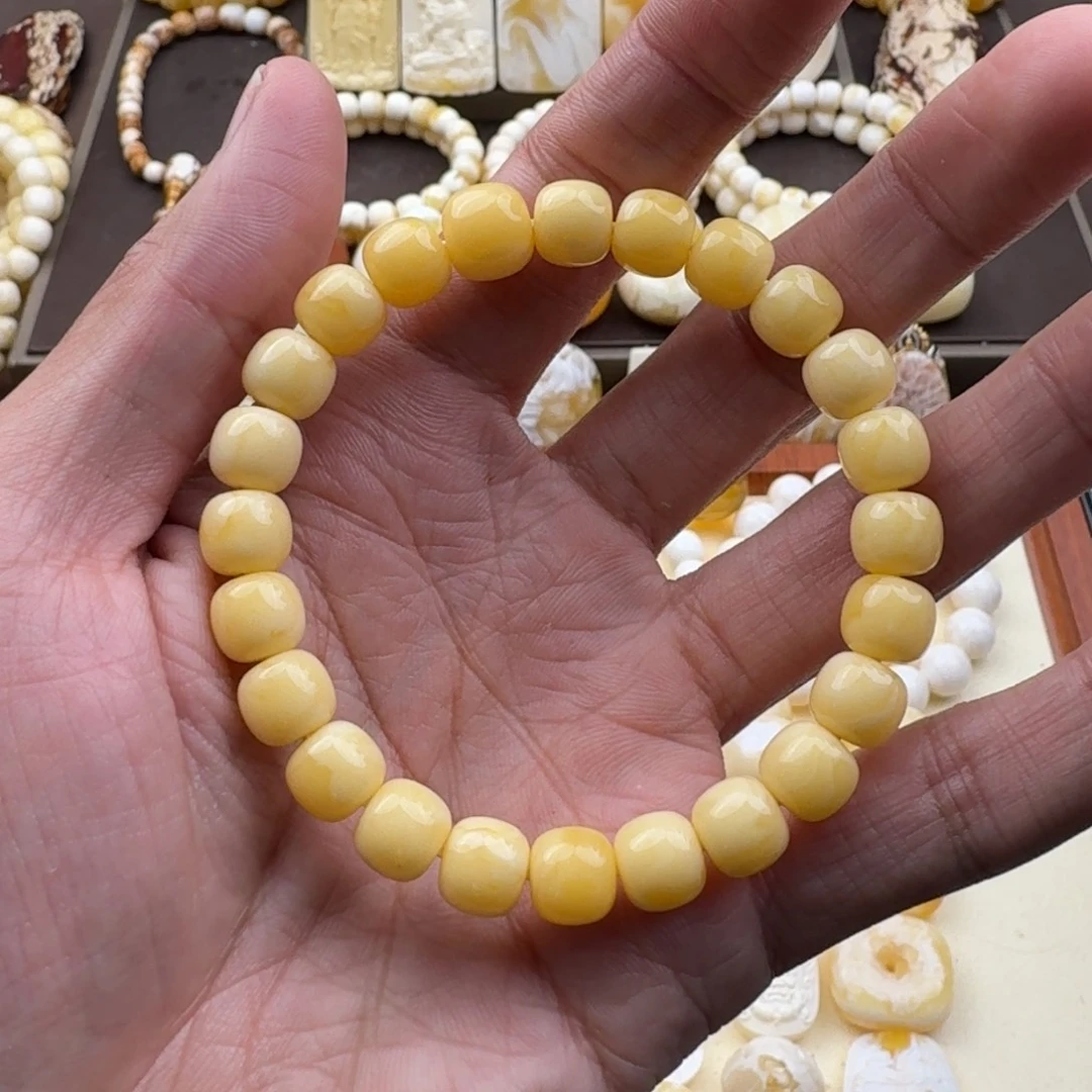 琥珀未镶嵌裸石蜜蜡