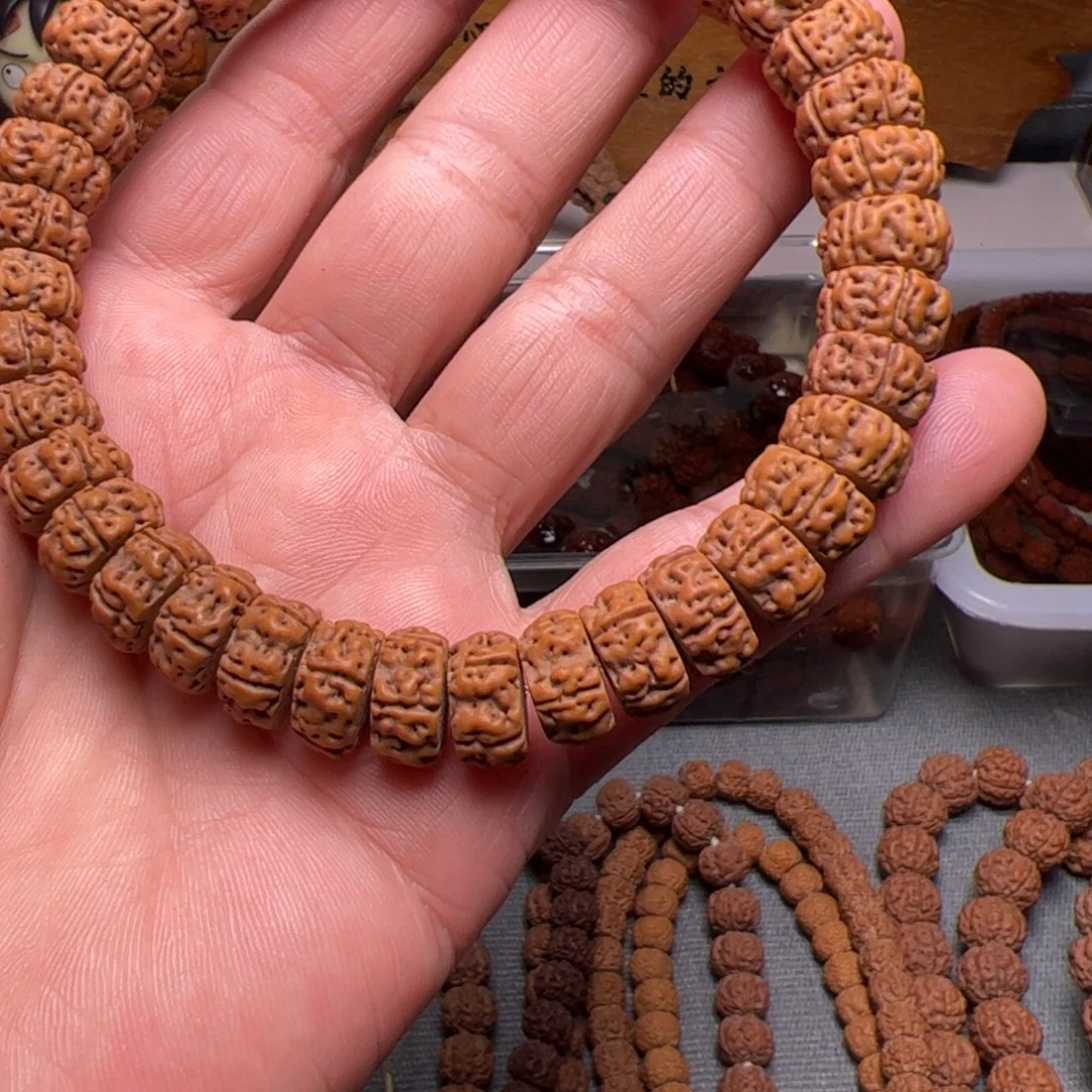 见***己金刚菩提手串手串