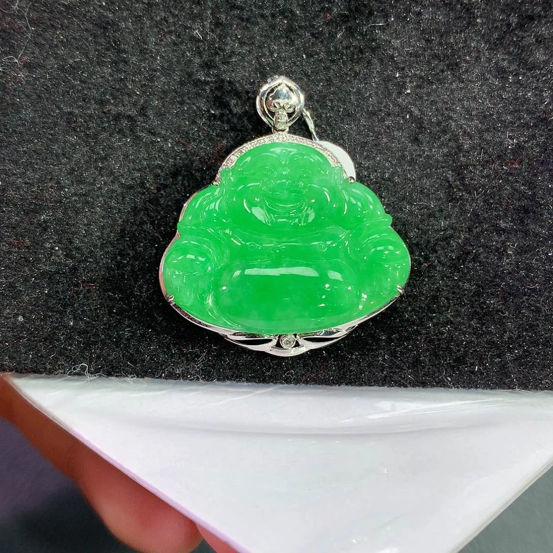 翡翠吊坠(赠链)18K金镶嵌菲**呀